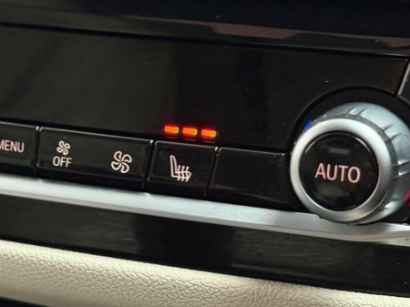2022 BMW 5-Series - photo 21