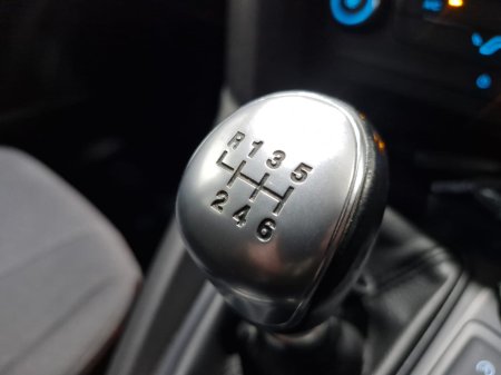 2018 Ford Focus - photo 27