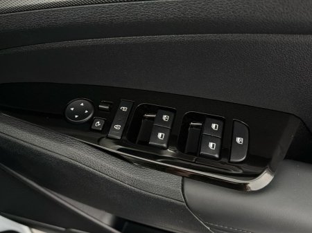 2025 Kia Sportage - photo 35