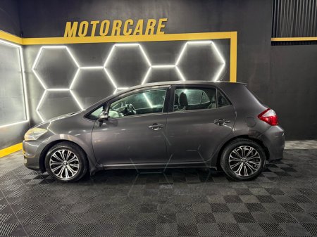 2011 Toyota Auris - photo 14
