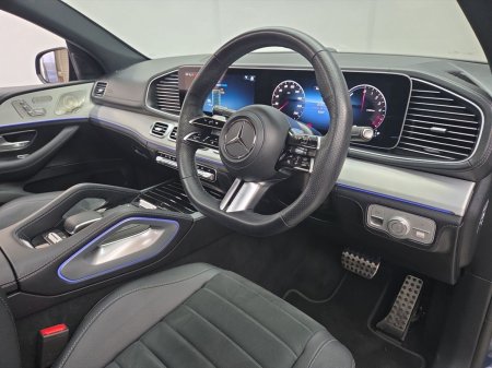 2025 Mercedes-Benz GLE - photo 9
