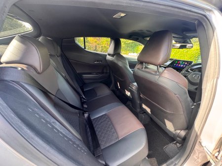 2017 Toyota C-HR - photo 18