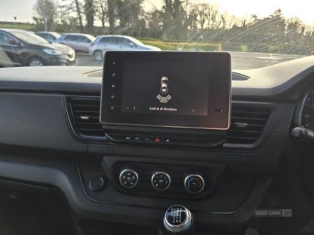 2024 Renault Trafic - photo 13