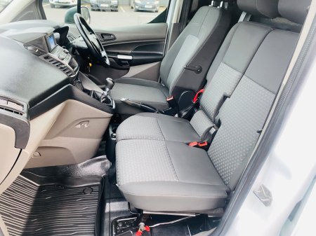 2022 Ford Transit Connect - photo 13