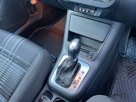 2015 Volkswagen Tiguan - photo 11