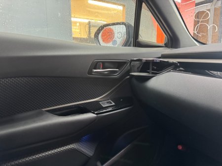 2023 Toyota C-HR - photo 16
