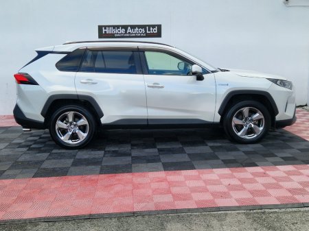 2019 Toyota RAV4 - photo 13