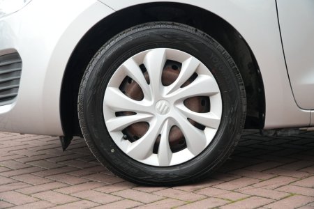 2018 Suzuki Swift - photo 20