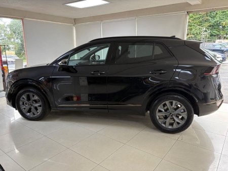 2025 Kia Sportage - photo 2