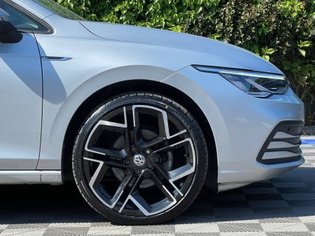 2023 Volkswagen Golf - photo 9