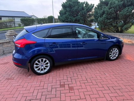 2015 Ford Focus - photo 11