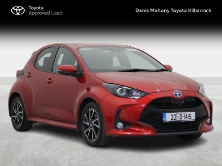 2022 Toyota Yaris LUNA SPORT  AUTO