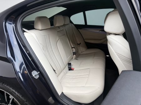 2019 BMW 5-Series - photo 13