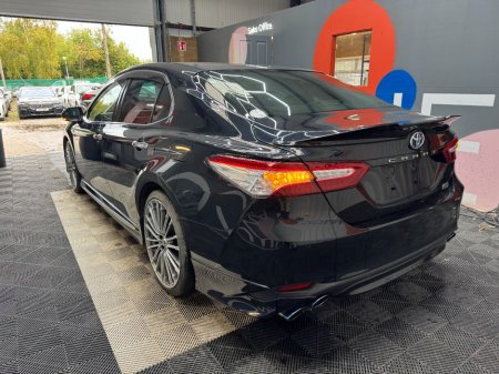 2018 Toyota Camry - photo 5