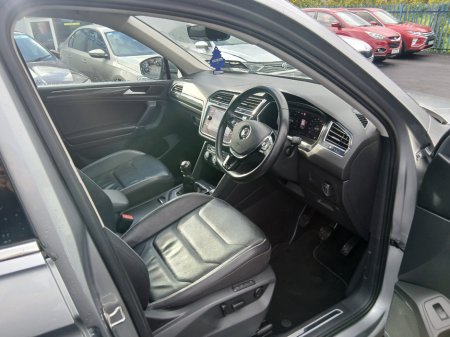 2020 Volkswagen Tiguan - photo 7