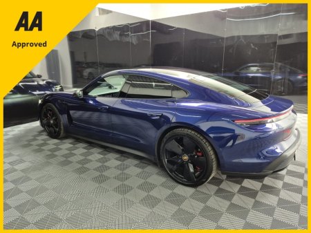 2022 Porsche Taycan - photo 10