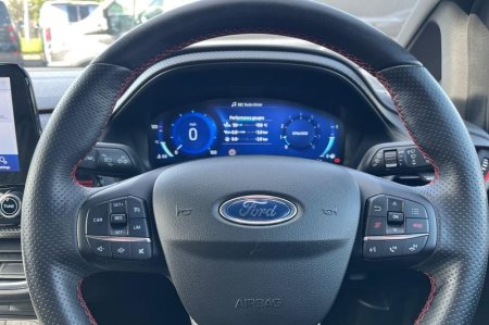 2022 Ford Fiesta - photo 12