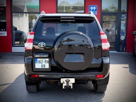 2016 Toyota Land Cruiser - photo 7