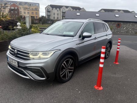 2023 Volkswagen Tiguan - photo 4