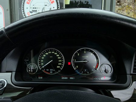 2015 BMW 5-Series - photo 26