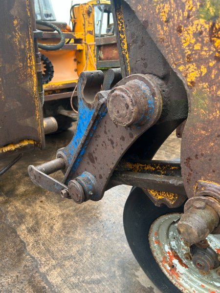0 JCB  - photo 3