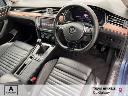 2017 Volkswagen Passat - photo 14
