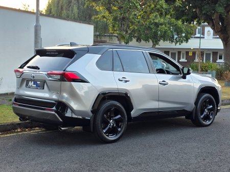 2022 Toyota RAV4 - photo 8