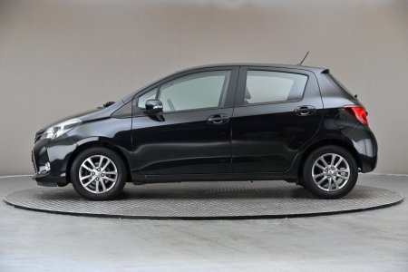 2016 Toyota Yaris - photo 5