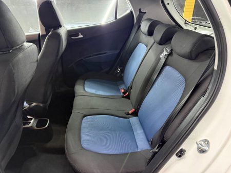 2017 Hyundai i10 - photo 17