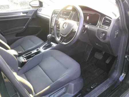 2020 Volkswagen Golf - photo 3