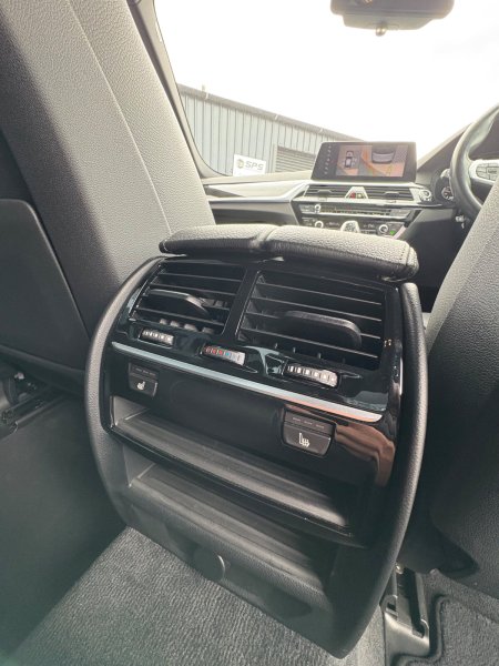 2017 BMW 5-Series - photo 9