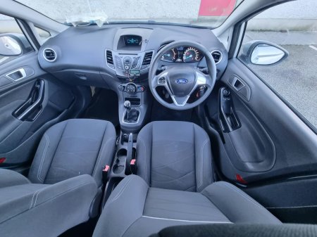 2013 Ford Fiesta - photo 13