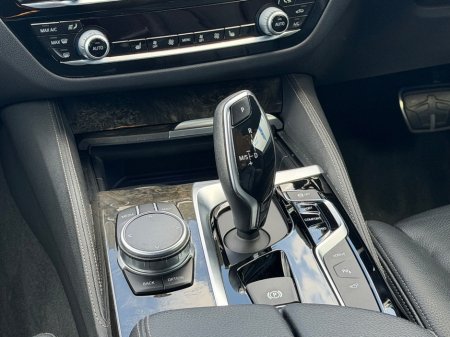 2019 BMW 5-Series - photo 45