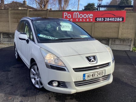 2014 Peugeot 5008 1.6 HDI 115 bhp Allure