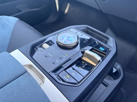 2022 BMW iX - photo 13