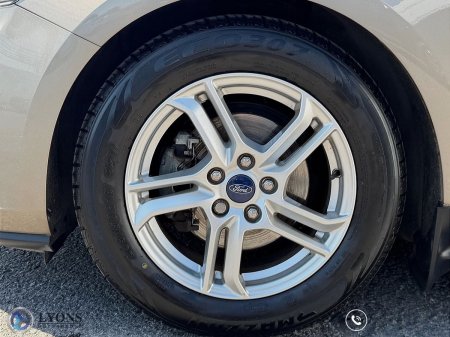 2020 Ford Focus - photo 9