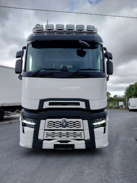 2023 Renault T-High - photo 2