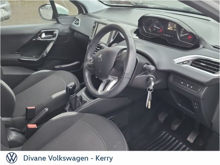 2016 Peugeot 208 - photo 8