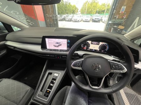 2024 Volkswagen Golf - photo 14