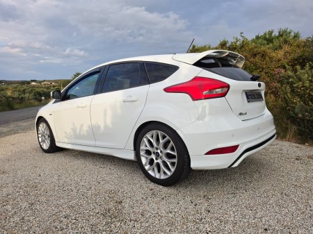 2017 Ford Focus - photo 5