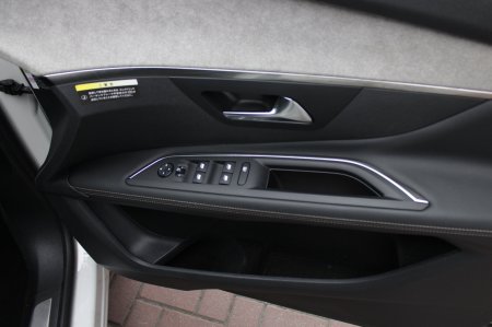 2019 Peugeot 3008 - photo 10