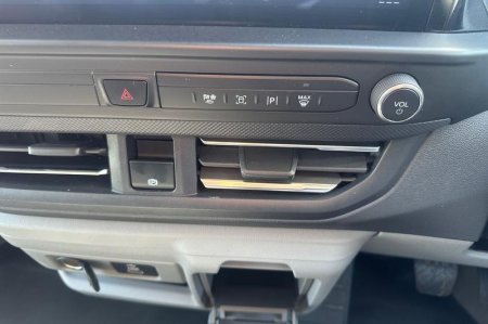 2025 Ford Transit Custom - photo 33
