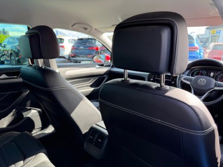 2022 Volkswagen Passat - photo 37
