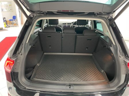 2020 Volkswagen Tiguan - photo 16