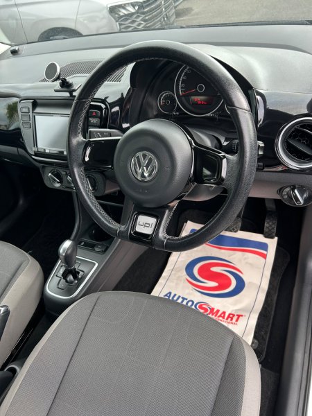 2016 Volkswagen up! - photo 10
