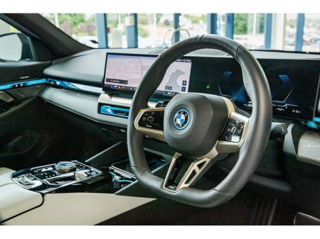 2025 BMW i5 - photo 15