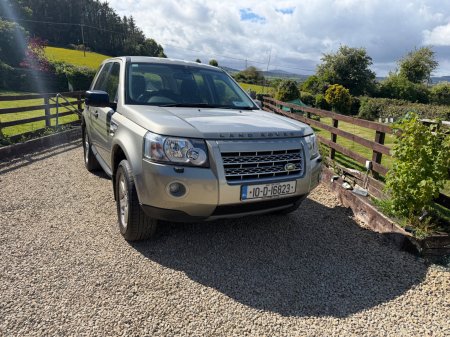2010 Land Rover Freelander - photo 2