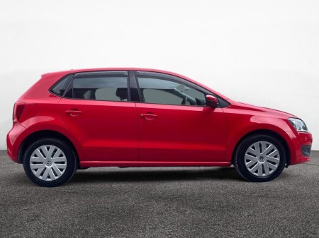 2014 Volkswagen Polo - photo 2