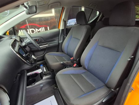 2017 Toyota Aqua - photo 10