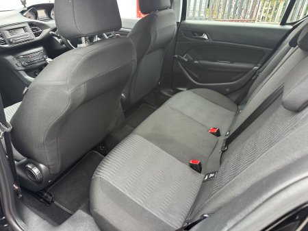 2014 Peugeot 308 - photo 29